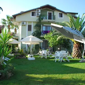 4* Otel Crescent Hasirci